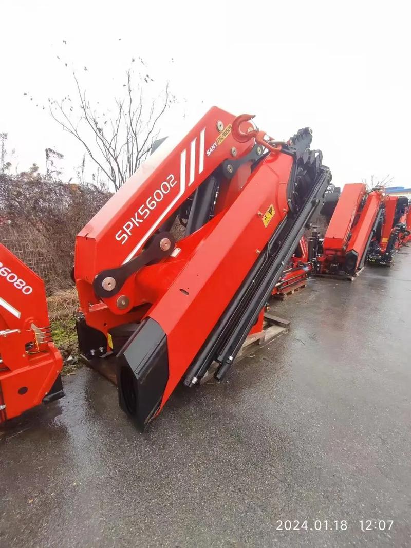 國內(nèi)折臂隨車吊合資品牌中的佼佼者 三一帕爾菲格SanyPa