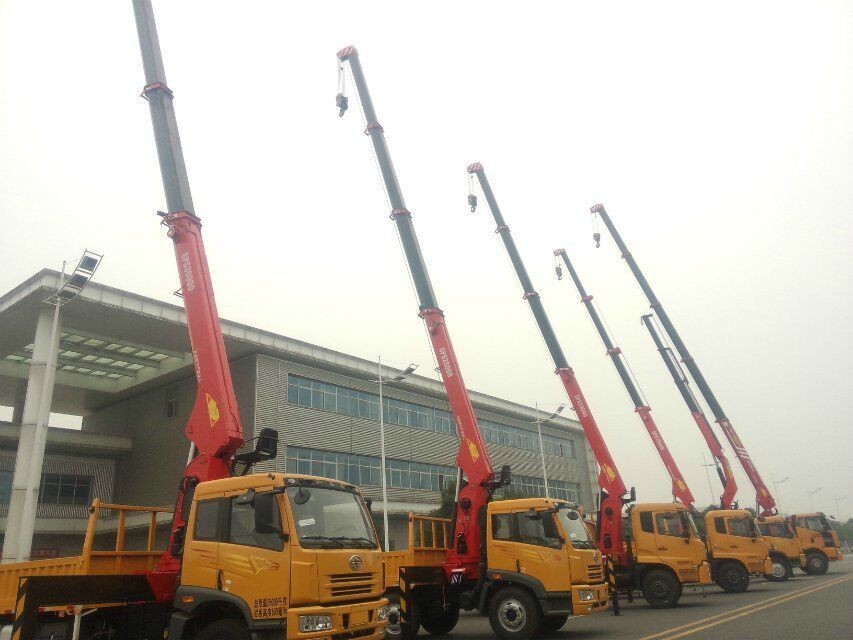 鷹潭隨車吊與平板運輸車市場概覽 型號、報價與二手價格分析
