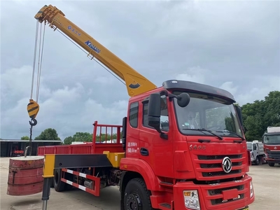 20噸隨車吊租賃指南 關鍵考量與市場解析